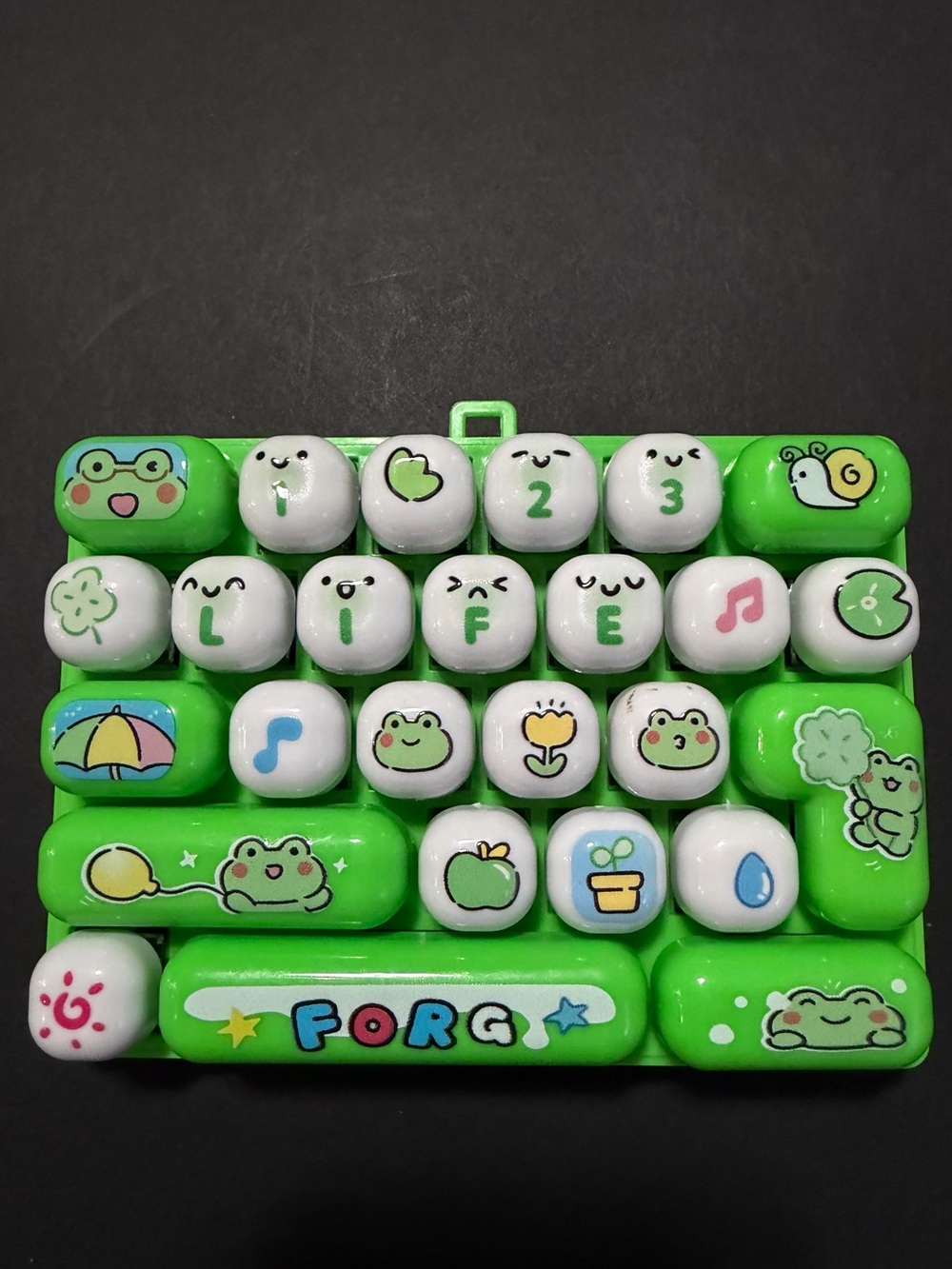 Frog-Themed Educational Button Toy Keyboard - Green